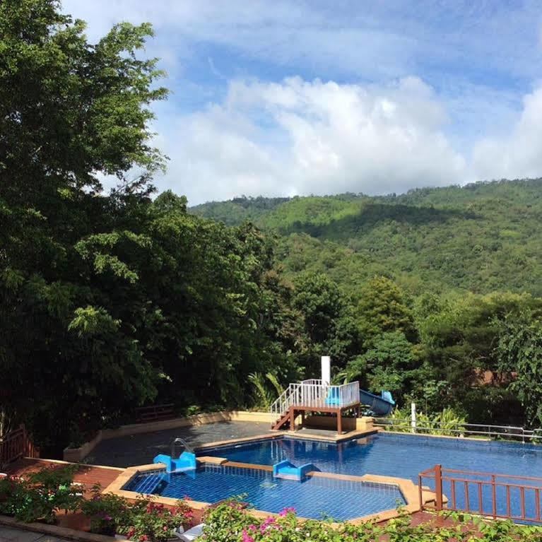 Cabbages & Condoms Khaoyai Resort Pak Chong Exterior foto